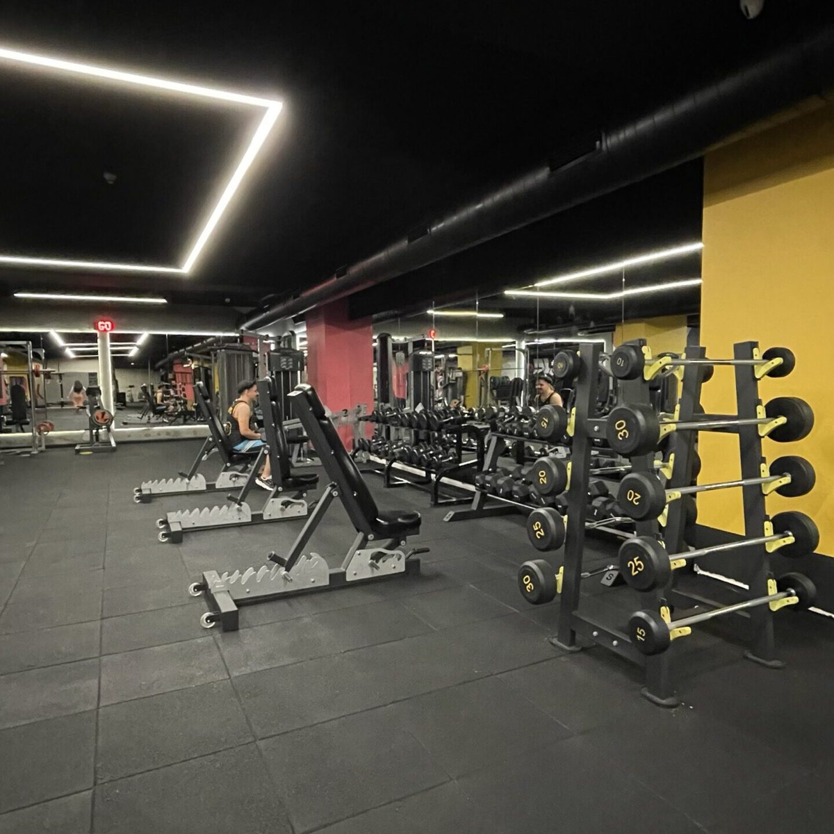 DahaFit Ümraniye gym facility photo 16