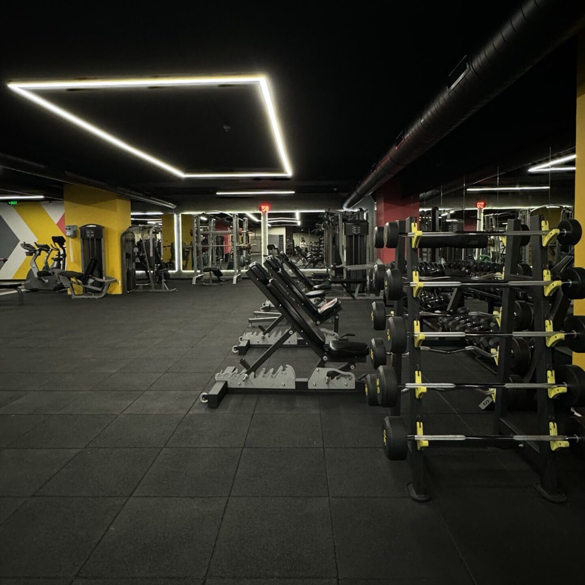 DahaFit Ümraniye gym facility photo 31